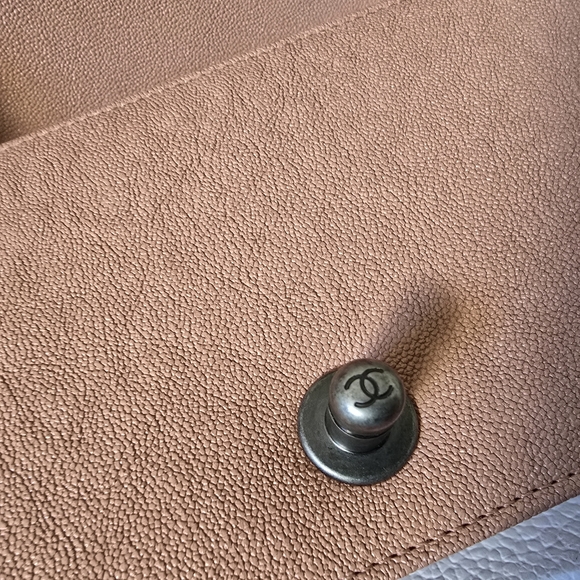 Chanel boy pink caviar small bag - Picture 6 of 13